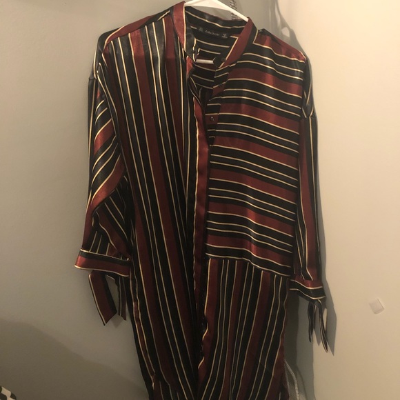 Striped oversized dress - Picture 1 of 2